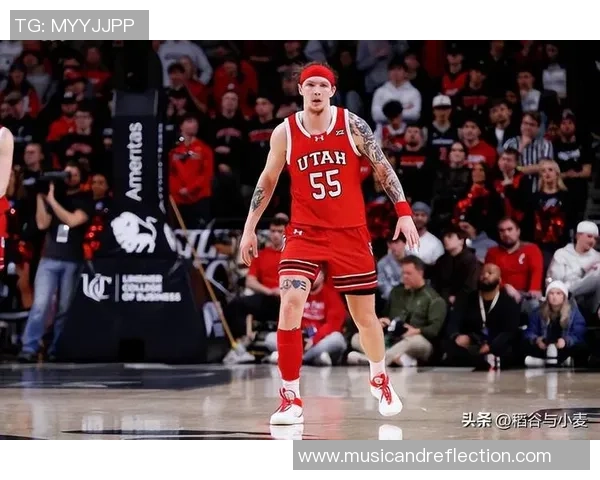 雷霆签下落选秀扬布拉德季前赛场均11分展现潜力获双向合同 雷霆签下落选秀扬布拉德季前赛场均11分展现潜力获双向合同