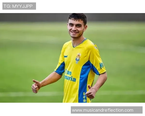 佩德里表示球队需在施压与控球环节提升将与主帅共同探讨改进方向 佩德里表示球队需在施压与控球环节提升将与主帅共同探讨改进方向